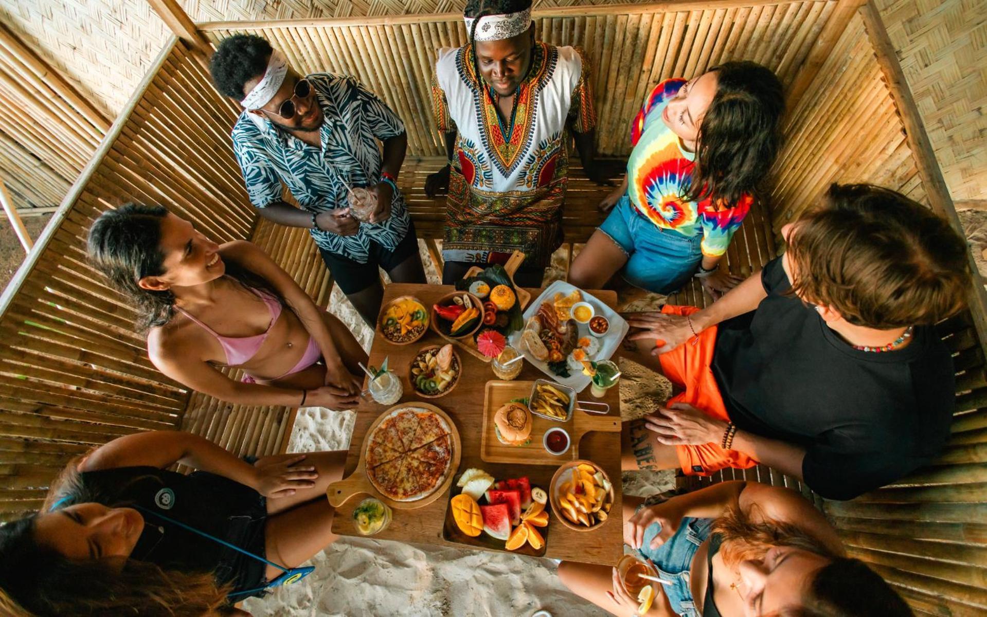 Mad Monkey Hostel Nacpan Beach (Adults Only) El Nido Eksteriør billede