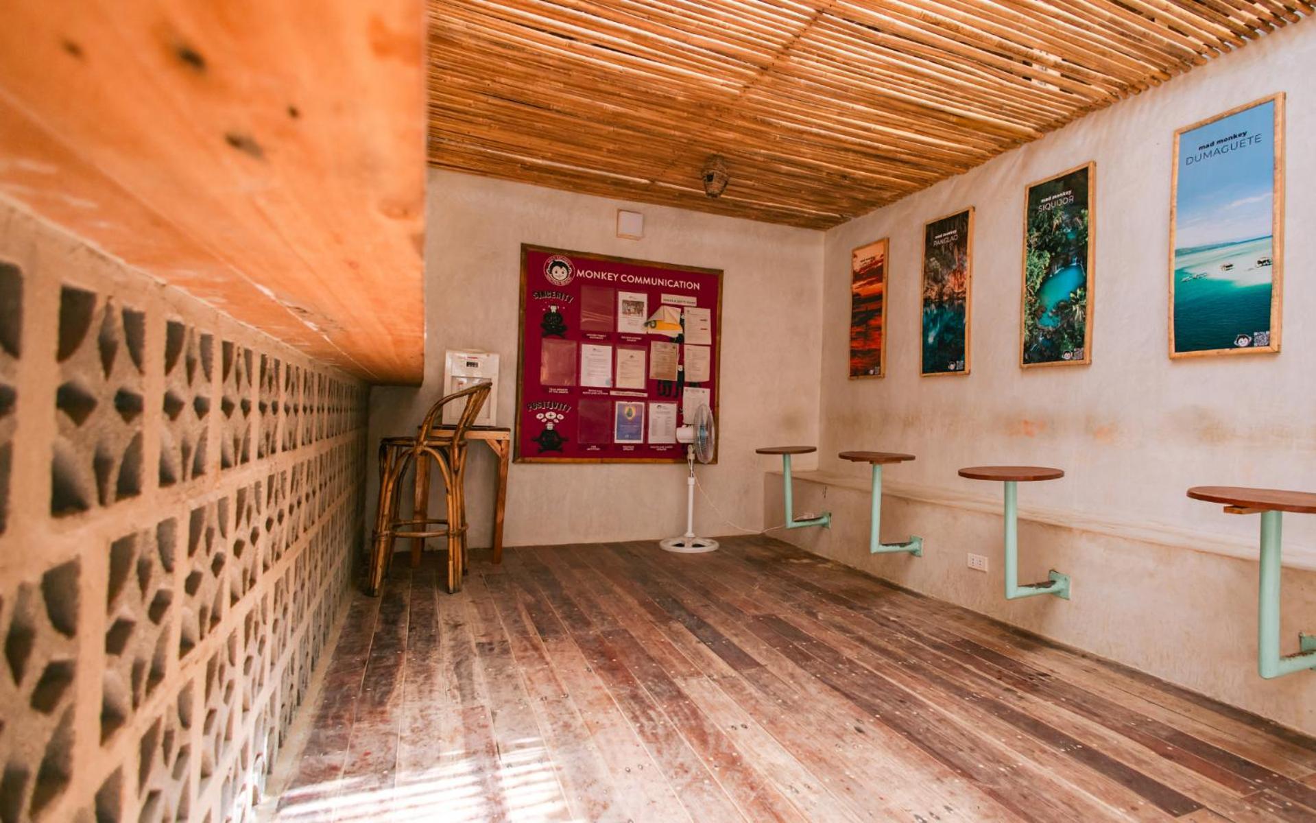 Mad Monkey Hostel Nacpan Beach (Adults Only) El Nido Eksteriør billede