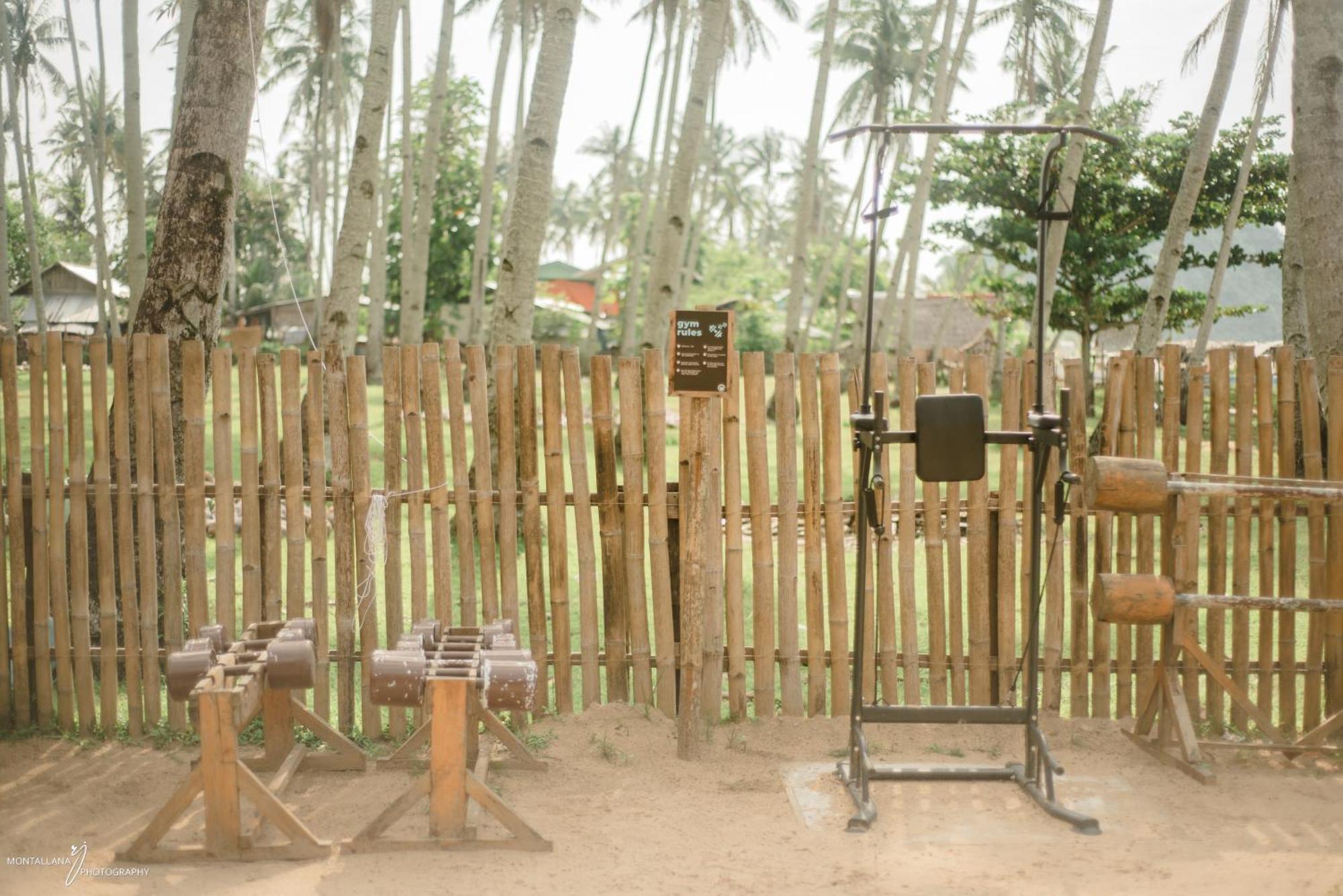 Mad Monkey Hostel Nacpan Beach (Adults Only) El Nido Eksteriør billede
